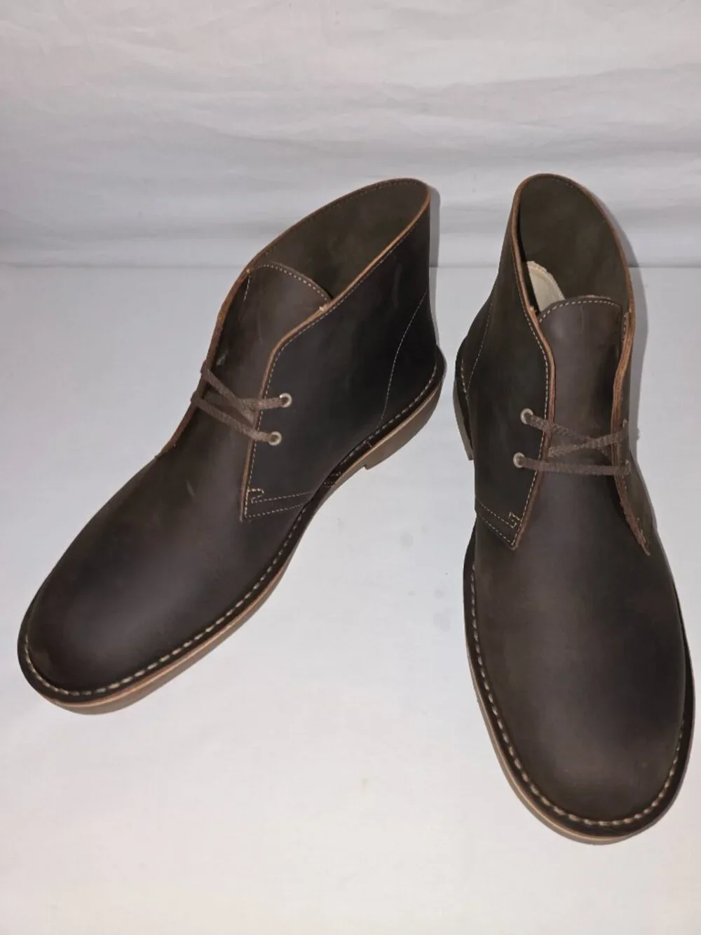 Clarks Shepton Boots Men's Brown Beeswax Leather Chukka Boots Men's 13 W (WIDE)